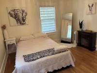 Modern 3BR + 2 Living Rooms • Stylish & Spacious House in Central Decatur