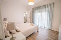 House - Foros de Amora Hotels in Amora