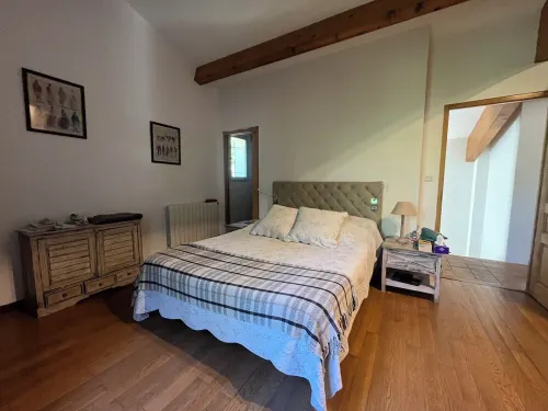 Villa Proche Valbonne Calme Absolu Avec Piscine Hotel di Châteauneuf-Grasse