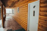 Spacious Cozy Cabin, WIFI, 30 min to YNP