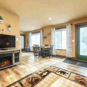 Urban Cabin on Mt Scott Others