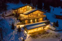 Chalet with panoramic view of Mont Blanc Hôtels à : Combloux