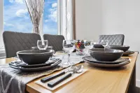 Bright Modern 4BR|2BA Gem in Wembley / Harrow - Perfect for Families - Sleeps 8 Hotels in Harrow