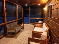 Fully Loaded Riverfront Cabin on West Branch of the Delaware River, Deposit, NY Hotels in Deposit