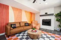 Decatur Dwelling Delight