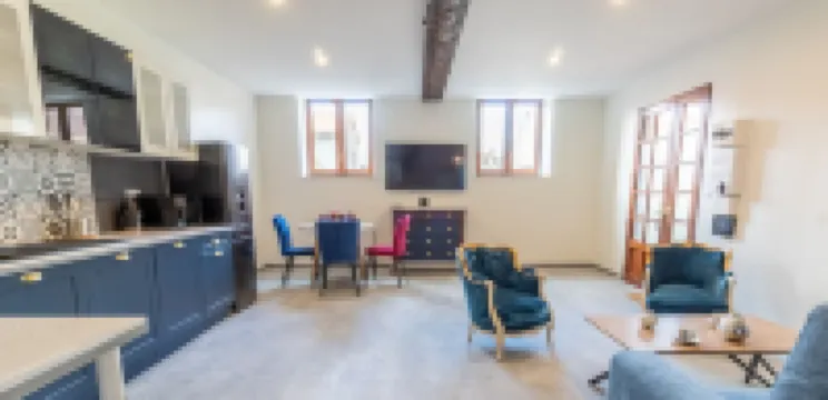 LA BUANDERIE - Large two-bedroom apartment, luxurious appointments! Hotels in Jonzac