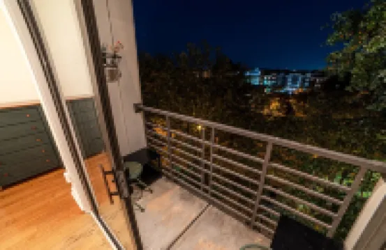 Quaint Studio in First Ward