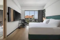 Hilton Garden Inn Bali Nusa Dua Hotels near Ikan Restaurant & Bar