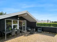 "Robertha" - 800m to the Fjord