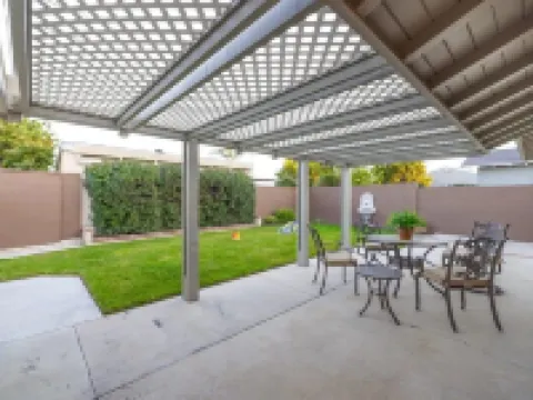 @ Marbella Lane - Charming 4BR Bungalo for Relaxing Retreat Hotels in Fullerton