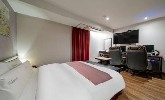 Suwon Ingye-Dong Janibee