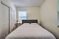 NEW! Charming Cabin by Cumberland Mtn State Park