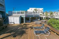 Beach Bliss: Chic St. Augustine Retreat - Wifi