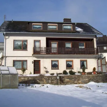 Ferienwohnung im Sauerland Hillside