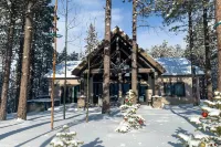 Custom Angel Fire Home Views, Hot Tub and Fire Pit! - 3-Star