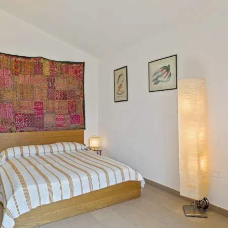 Relaxing Bosa Stay with Veranda