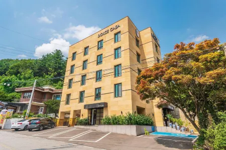 Namyangju Bukhangang Dolcecasa Hotel