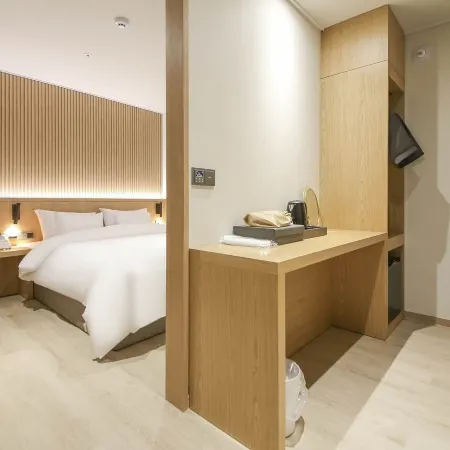 Browndot Hotel Jecheon Hwasan Branch Отели рядом с достопримечательностью «Храм Сонхваса»