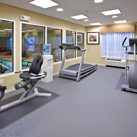 Holiday Inn Express & Suites RICHWOOD - CINCINNATI SOUTH by IHG