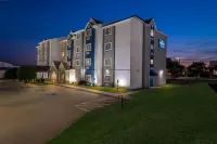 Microtel Inn & Suites by Wyndham Conway Hotels in Conway