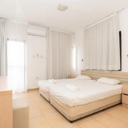 Flora Hotel Apartments