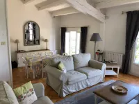 Villa near Les Etangs de Bages Lake - Pools