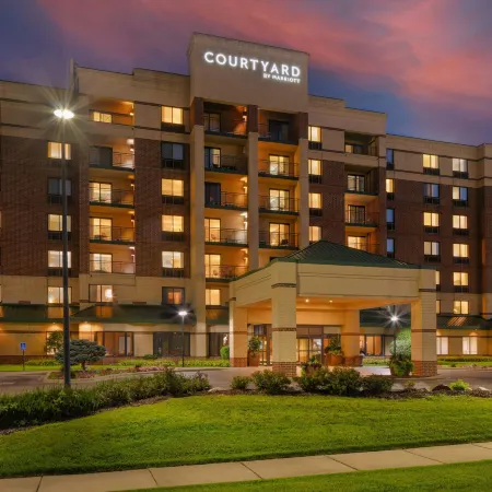 Courtyard Bloomington by Mall of America