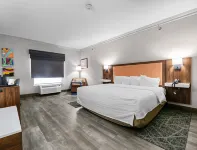 Hampton Inn Seguin Hotels in Geronimo