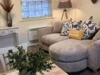 2-Bed Duplex Sleeps 3 with Fireplace Hotels in Bawtry