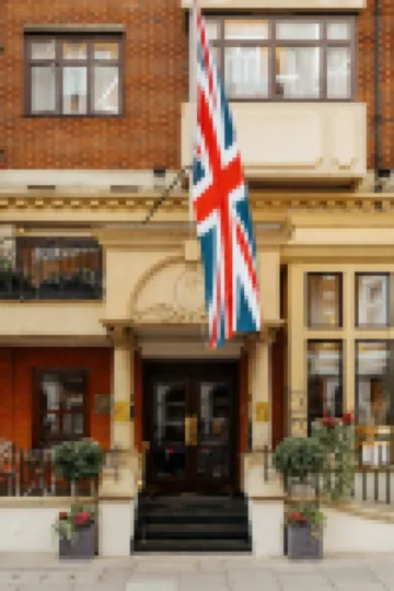 The Capital Hotel, Apartments & Townhouse