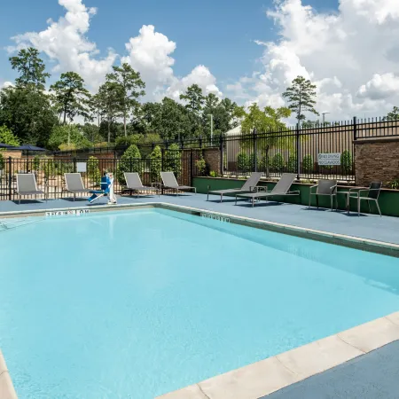 Courtyard Houston City Place