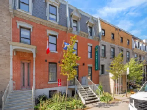 Quality Inn Centre-Ville โรงแรมในมอนทรีออล