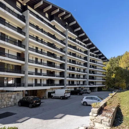 Cransalpin Apt. 11 / Secteur 1