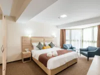 Hotel SOMI Hotels near Sameba Cathedral