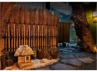 غيومينان ماروكي هونكان Hotels near 水族館のシンボル（鴨川シーワールド）