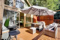 Redwoods Escape w/ Hot Tub: Near Russian River! - Condos