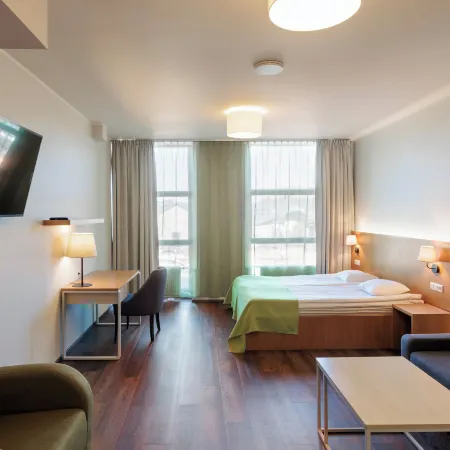 Go Hotel Shnelli