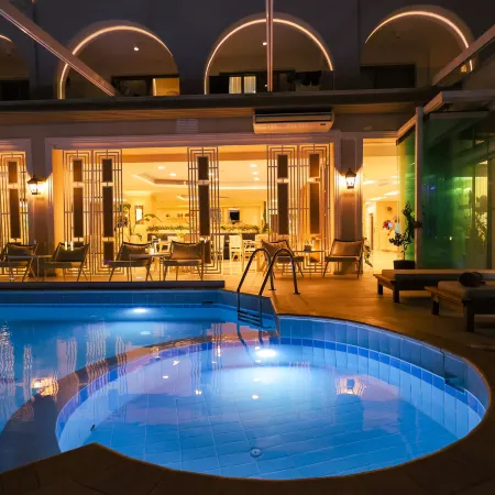 Secret Paradise Hotel & Spa Отели в г. Неа-Моуданиа