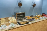 Faranda Alisas, Ascend Hotel Collection - breakfast