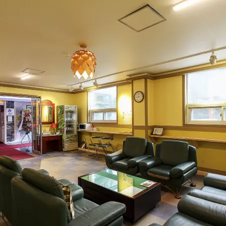 Taebaek Tourist Hotel