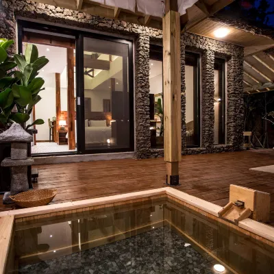 Sedona Jungmun Pool Villa Hotels in der Nähe von Golfplatz Nine Bridges