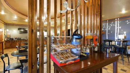 Best Western Plus Guymon Hotel  Suites