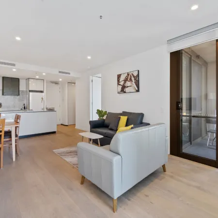 Sleek 1-Bed Canberra Flat with Gym & Sauna Access