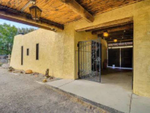 Perfect For Groups! Socorro Home Near NM Tech Hoteles en Socorro