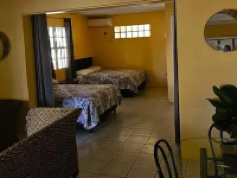 MIDTOWN MOTEL SXM Hotels in Philipsburg