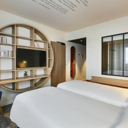 Ibis Styles la Roche-Sur-Yon โรงแรมในวองเด