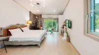 Gapyeong Pine Nut Pension - Mountain view