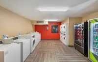 Studio 6 Extended Stay Milwaukee Brookfield WI
