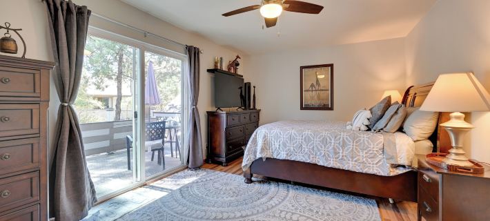 Peaceful Deck + Fire Pit: Payson Home! Hotels in Payson