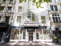 Garner Hotel Dusseldorf - Main Station by IHG Hotels near Konigsallee